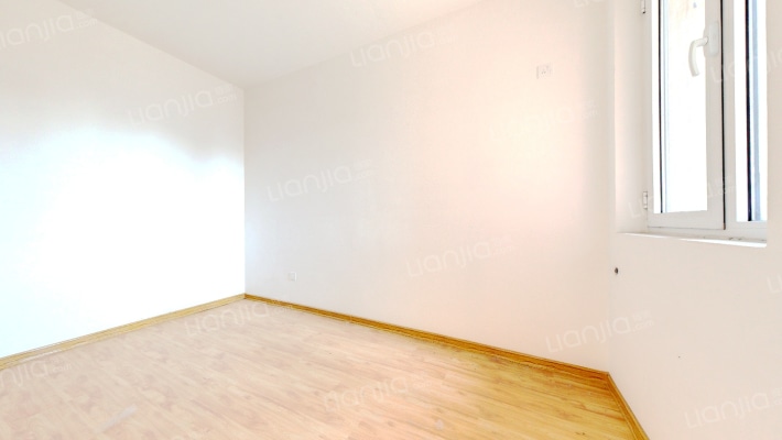 全南两居室 带装修 视野开阔 日照时间长-卧室A