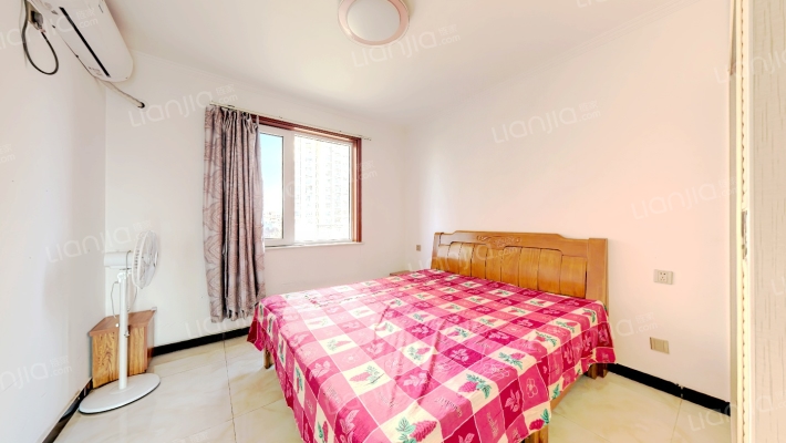 坡地园林社区 3+1正规4居室低楼层采光还好的房子-卧室A