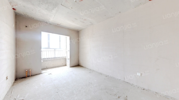 房本满二   南北通透   户型方正-卧室A