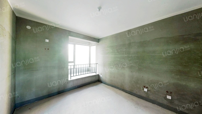 天伦湾样板间3居 南北通透户型 房本满二 明厨明卫-卧室B