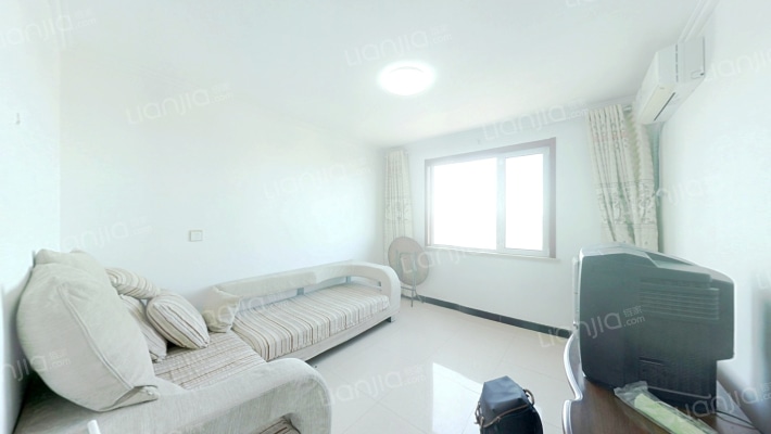 北新家园，采光充足 无遮挡 出门就是菜市场 配套齐-客厅