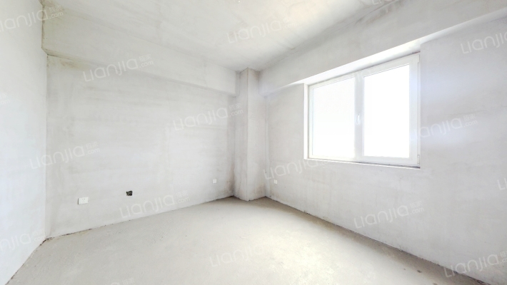 房本满五年唯一住宅，采光好，视野好，业主诚心出售。-卧室A