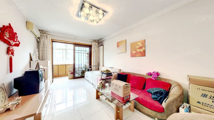 范阳路矿山局家属院南北通透三居-客厅