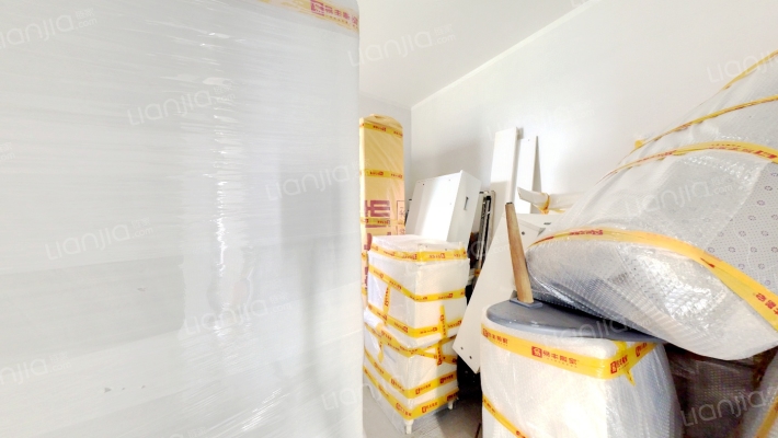 华阳路天伦湾嘉园，环境优美，集中供暖二居室。-卧室A