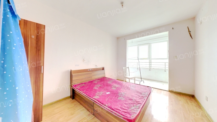 南北通透大两居室高层采光好急售-卧室A