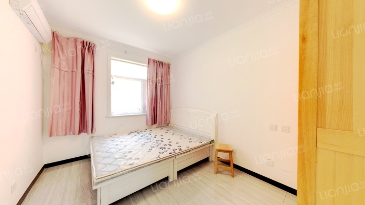 凯旋门精装三居，本满五年，税费低。-卧室B