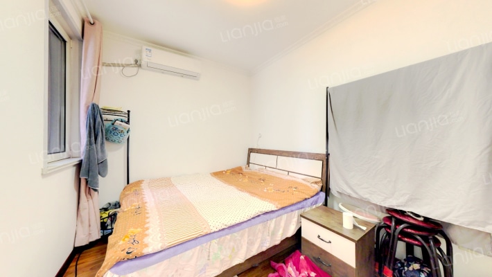 全南户型，采光好，户型好，视野好前面没有遮挡-卧室A