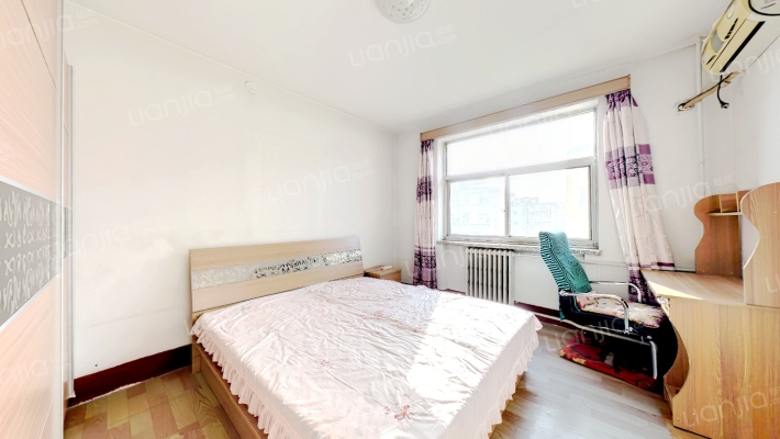 清凉寺南北通透两居 出行方便 房本满-卧室B