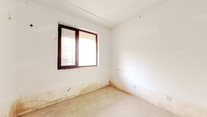 房子格局方正    全天采光无遮挡-卧室C