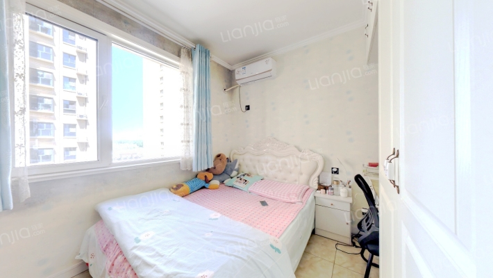 名流美域 3室2厅 南 北-卧室A