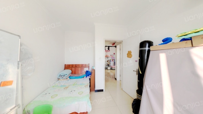 华阳路天保丽景南向两居电梯房双塔。-卧室B