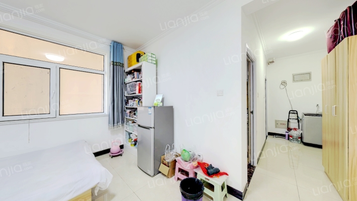 精装 东南正规一居室，拎包入住-客厅