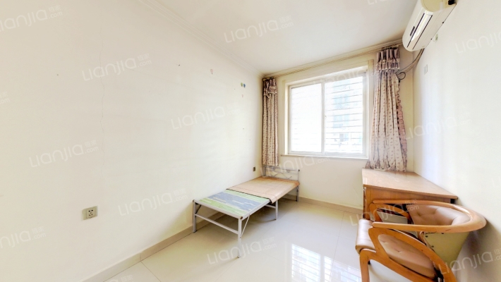 名流枫景五期 3室2厅 南 北-卧室B