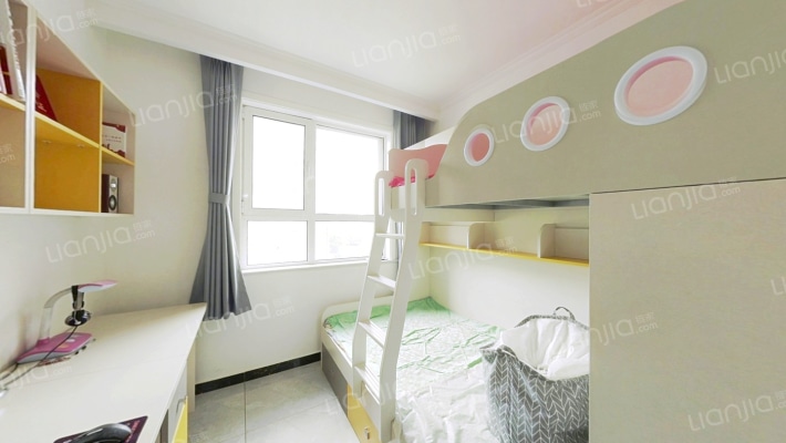 牛津花园    精装修两居室    随时看房-卧室B