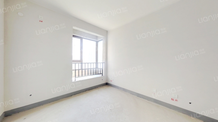 华阳路天伦湾嘉园，环境优美，集中供暖二居室。-卧室B