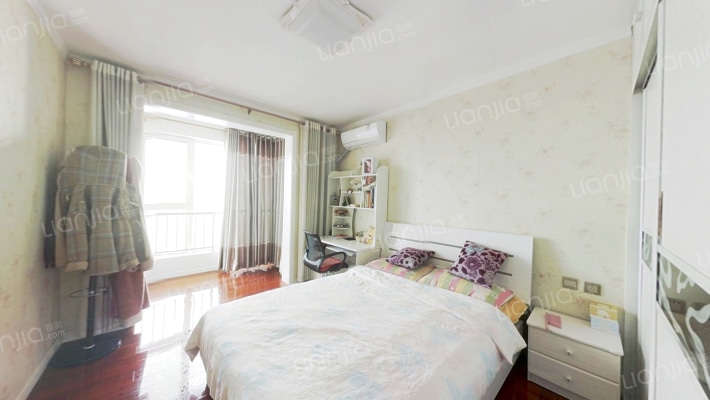 颐景蓝湾    一室一厅一卫小公寓出售-卧室