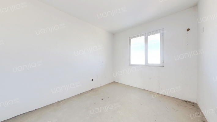 华阳路天龙小区南北通透三居两卫，毛坯房-卧室C