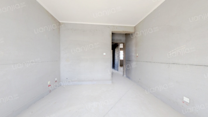 房子户型是南北通透，毛坯，采光好，视野好-卧室C