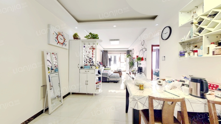 鸿坤理想湾北区 2室1厅 南-客厅