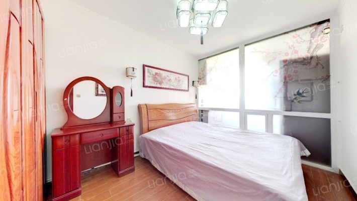 精装未住，楼层位置好，全天采光无遮挡，满五唯一。-卧室