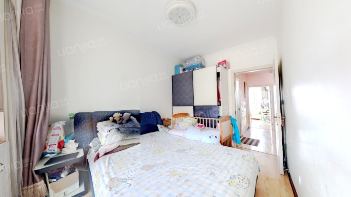 名流枫景洋房单价3200的一套 南北通透两居-卧室A