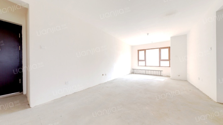 .南北通透全明三居室 2.无遮挡.采光视野好-客厅