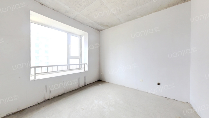 南北通透三居室，采光无遮挡，户型方正。-卧室B