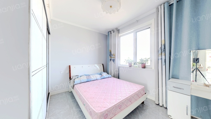 精装修，明厨明卫，正规4居室，采光无遮挡-卧室C