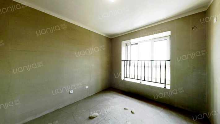 华融现代城朝南三居室，满二无遮挡-卧室C