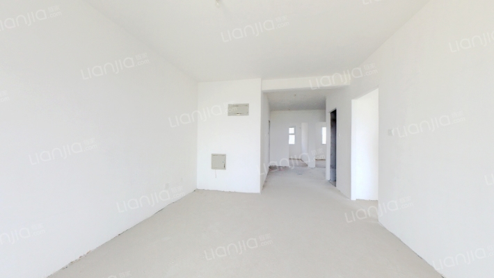 天地新城 3室1厅 南 北-客厅