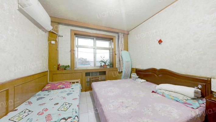 华光小区 3室2厅 南 北-卧室C