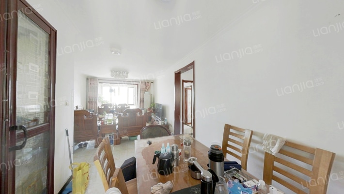 此房满二税费低，带车位地下室 好楼层 采光视野好-餐厅