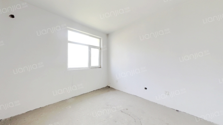 房本满五 中间楼层 采光充足 三居室-卧室A