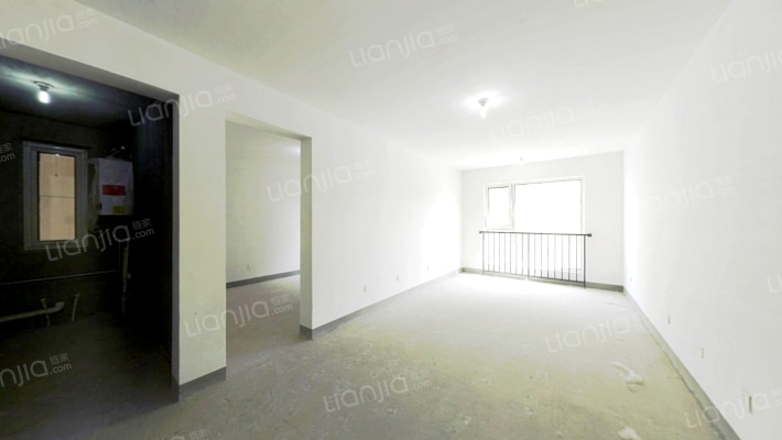 K2狮子城   小区中间位置  采光 视野好，有房本-客厅