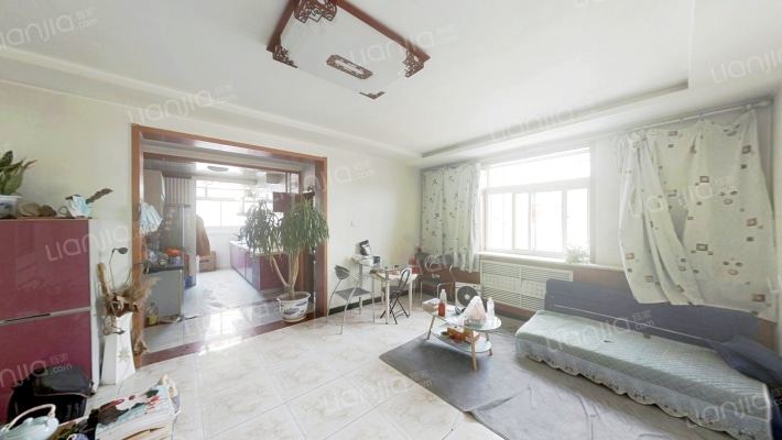 二康医院核 心版块，出门就是就是范阳路,易自住养老-客厅