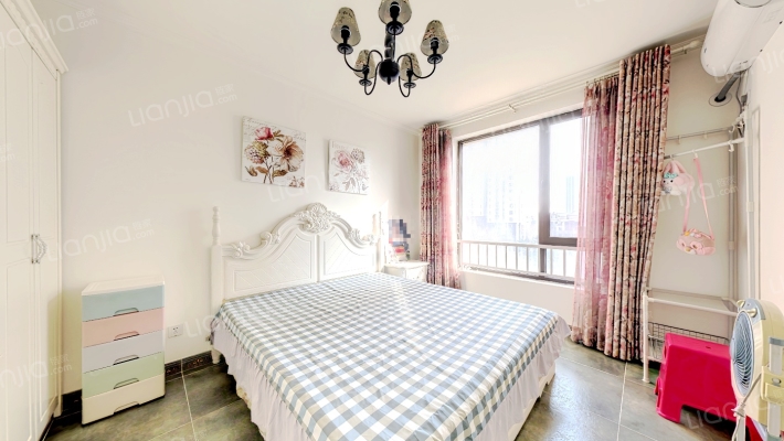 涿州高铁东站，鸿坤理想湾全南2居室，精装修-卧室B