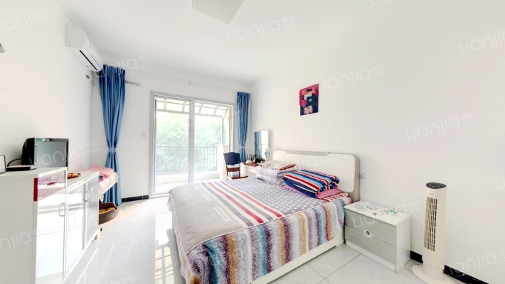 自住标准精装修，全天采光，视野无遮挡。-卧室C