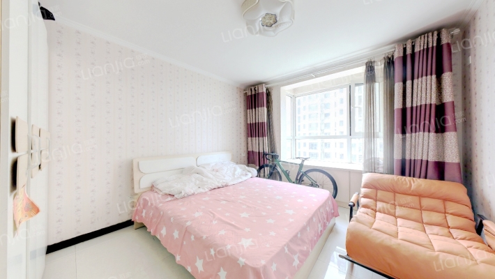 翡翠城 2室1厅 南-卧室B