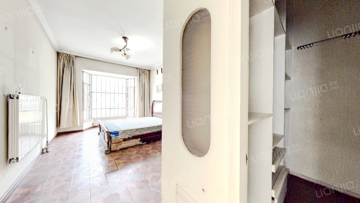 市区  独栋别墅  配套齐全  医院旁-卧室B