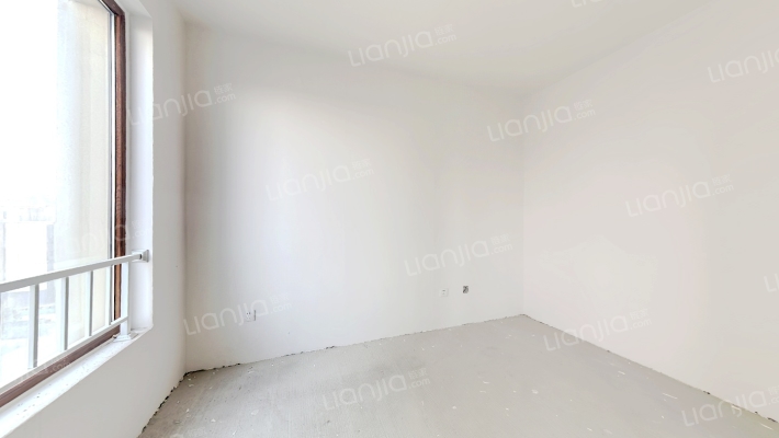 全南向三居楼层好，采光充足视野开阔，生活配套全-卧室C