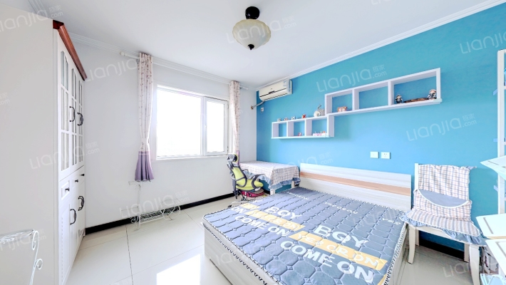 房本满五唯一，南北通透格局 通风性好 楼层好带装修-卧室C