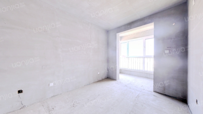 业主诚意出售 三居双卫 全明格局 看房有钥匙-卧室C