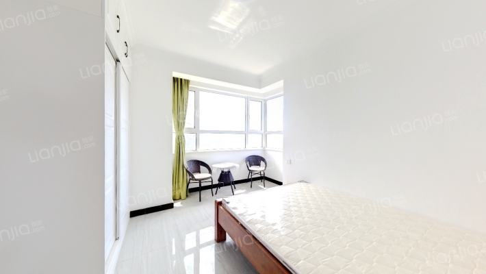 南北通透，三居，精装，房主自住-卧室C