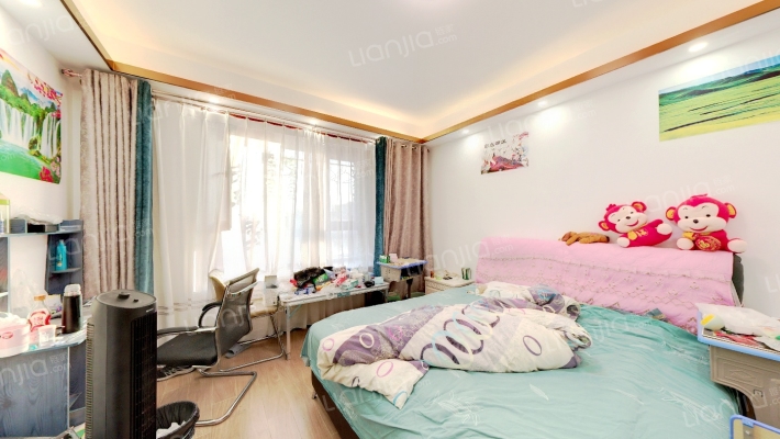 高铁新干线 3室2厅 南 北-卧室C