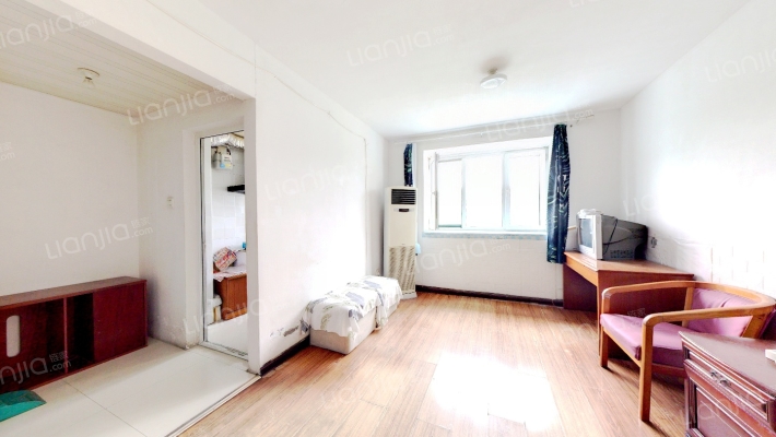 正规朝南一居，户型方正，范阳主路北侧-客厅