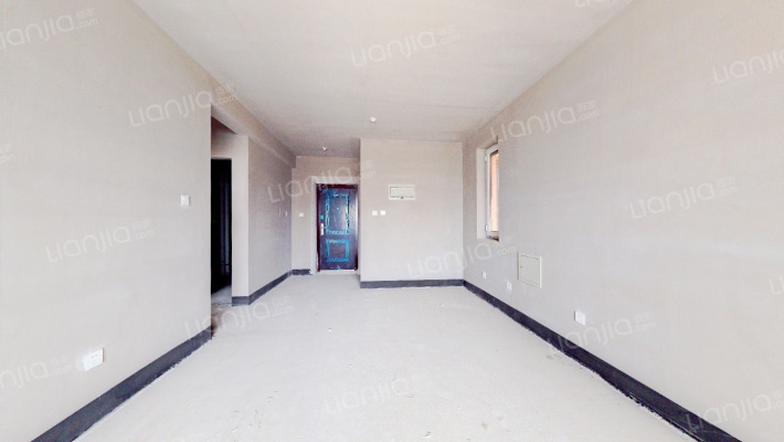 好楼层，采光好，全天都能进光，小区楼间距长，绿化高-客厅