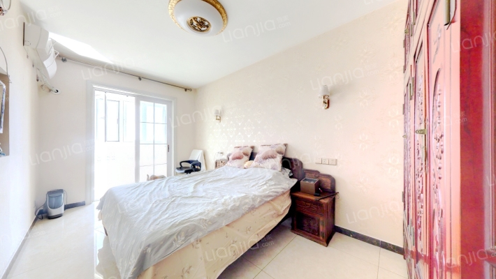 华泰豪庭 4室2厅 南 北-卧室D