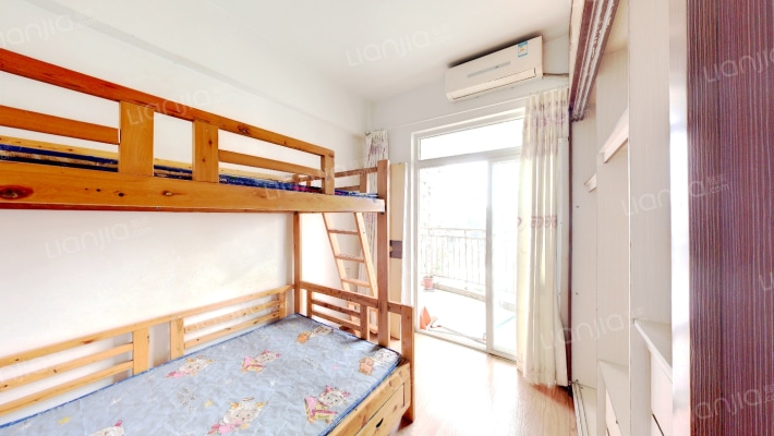 彩云湖环线旁 正规两房带阳台 小区住家舒适安静-卧室B