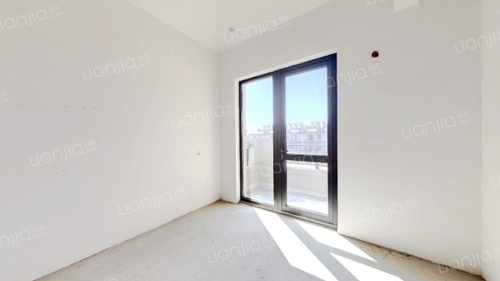 鸿坤理想尔湾 4室2厅 南 北-卧室C