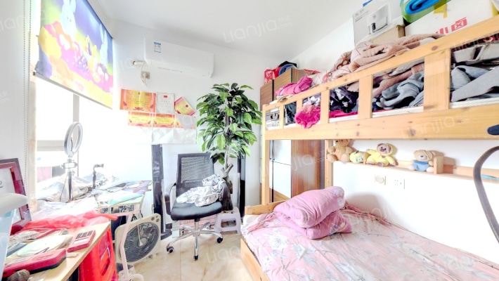 出售天伦湾朝阳，落地窗，二居室。-卧室A